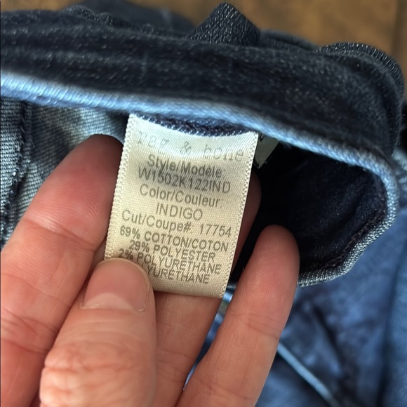 Rag & Bone Blue Skinny Jeans with Distressed Look - Picture 6 of 7